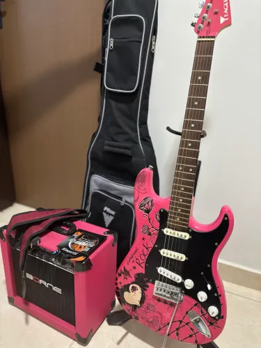 Kit Guitarra Eagle + Amplificador + Capa + Correia