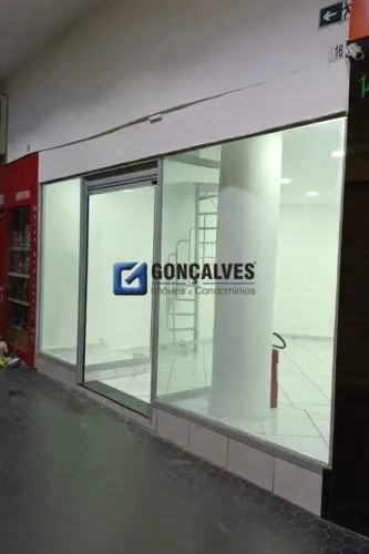 Sala para aluguel no Centro de Santo André 1 banheiro