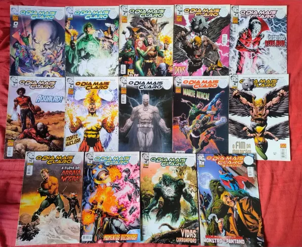 Quadrinhos DC Minissérie o Dia mais claro.Hqs/Gibis Comics