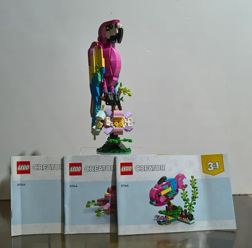 Lego Papagaio Exótico Pink 31144 