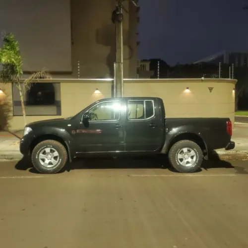 Nissan Frontier XE CD 4X2 2.5 TB Diesel 2010