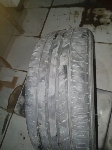 1 pneu 205/55r16 da marca DUNLOP FM800