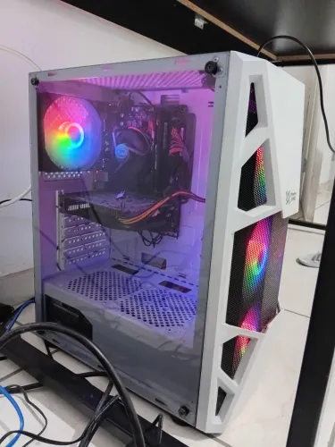 Vendo PC em perfeito estado