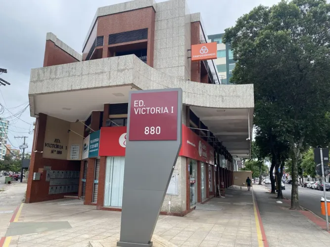 Loja em Jardim Camburi com 54 m²