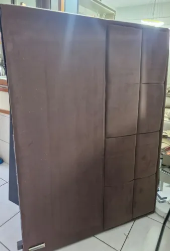Cabeceira de casal estofada