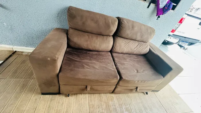 Sofá 2 lugares