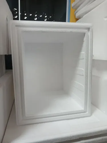 Caixa a de isopor 45 tampa grossa nova