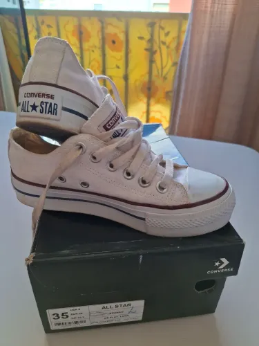 Vendo tênis all star 50 reais 