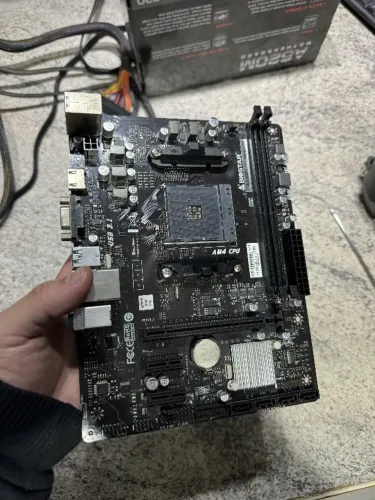 PLACA MÃE A320MH - BIOSTAR