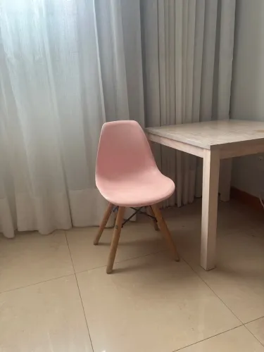 Cadeira infantil oemes rosa tokstok