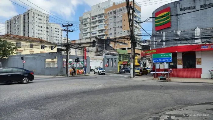 ATENÇÃO INVESTIDORES! OPORTUNIDADE COM RENDA IMEDIATA! em Cachambi - Rio de Janeiro - RJ