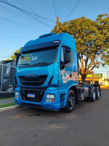 Iveco Hi-Way 480 6x4 ano 2021 