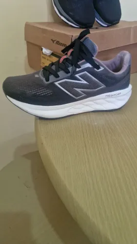 Tênis New Balance ( ORIGINAL ) N° 39 Super Confortável.