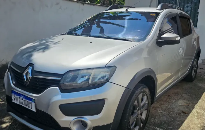 Renault Sandero Step. R. Curl Hi-power 1.6 8V 5P 2017