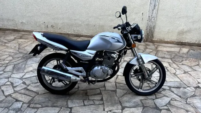 Susuki GSR 150i 2012