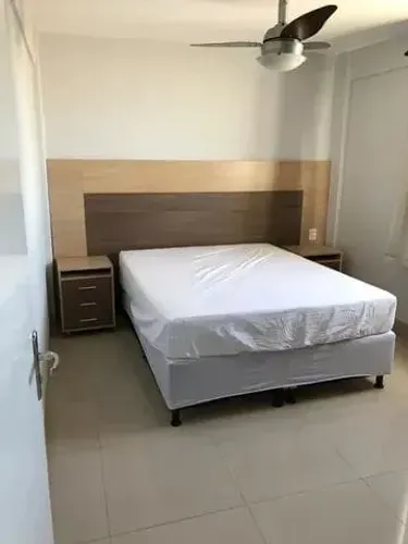 Vendo Apartamento Residencial Tropical com 2 Quartos, 1 Suite, 1 Vaga, 60M², Jardim Tropic