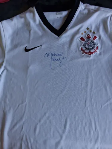 Camiseta do Corinthians o grafada pelo mano Menezes aceito troca por celular ou videogame