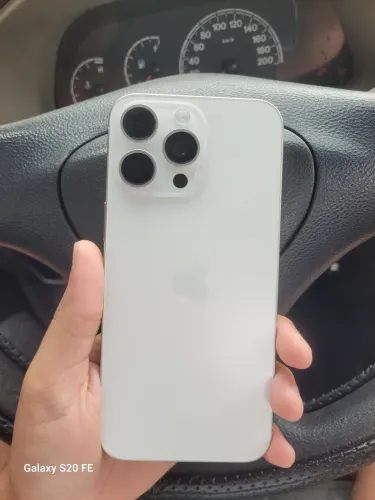 IPHONE 15 PRO MAX BRANCO 256 GIGAS !!!