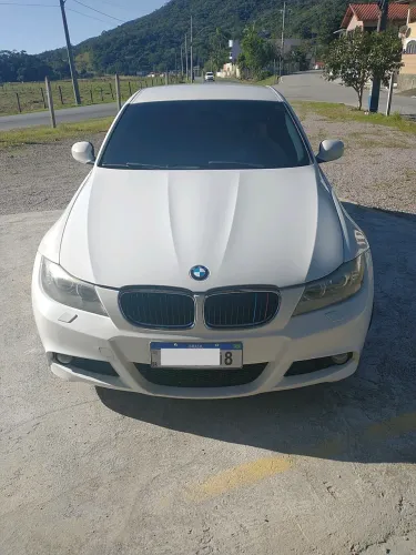 BMW 318I A 2.0 16V 136cv 5P 2012