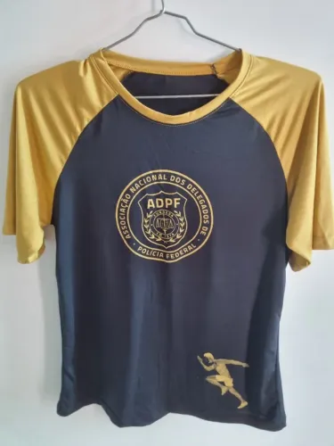Blusas de academia femininas