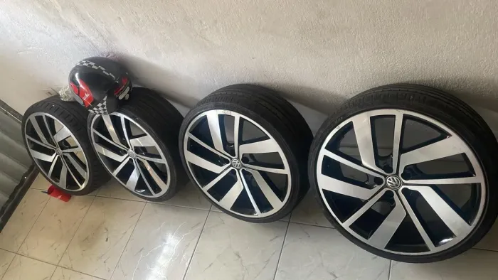 Vendo rodas novas 7.500