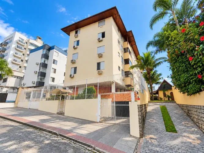 Imóvel para venda com 60 metros quadrados com 2 quartos em Córrego Grande - Florianópolis
