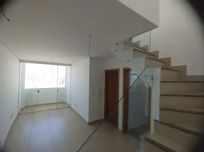 Cobertura com Elevador.