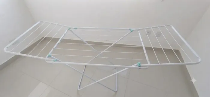 Vendo varal de chão mor grande 1.5m x 55