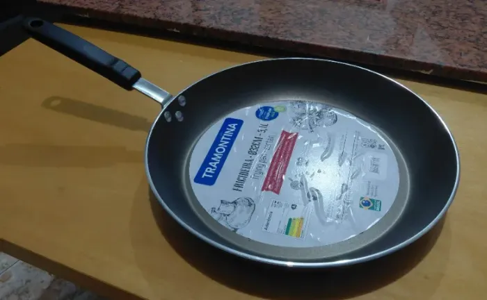 Frigideira Tramontina nunca usada