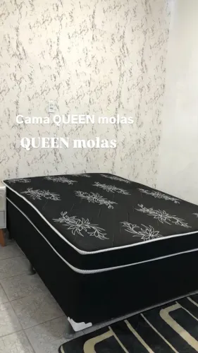 Cama QUEEN. Molas molas /.