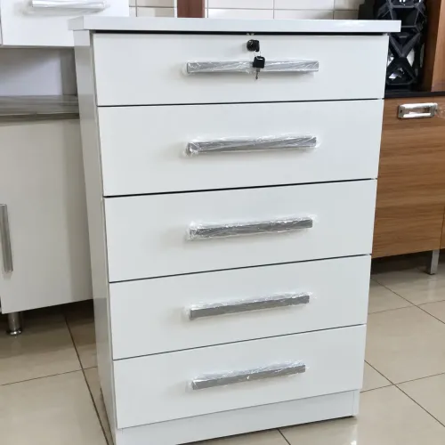 Cômoda Emas 5 gavetas