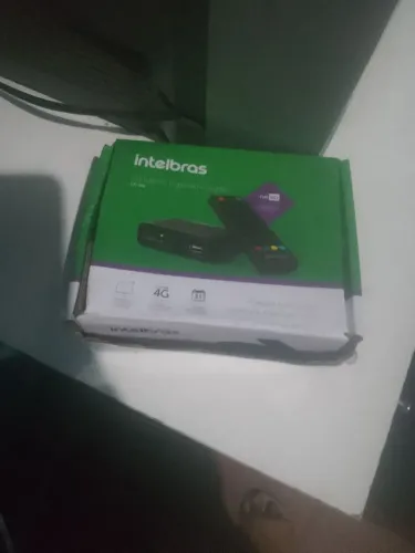 Estou vendendo esse conversor digital por 150 pra hj urgente dinheiro na mao