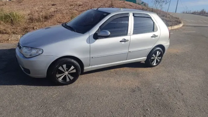 Fiat Palio Celebration 1.0 Fire Flex 8V 4P 2014