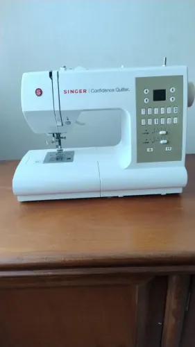 Maquina de costura Singer Confidence Quilter