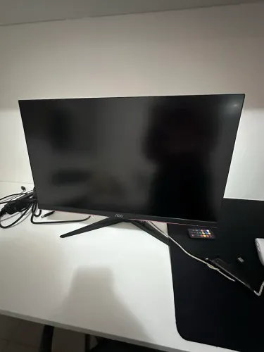 Monitor AOC HERO 144hz