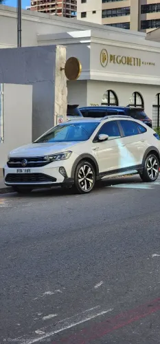 Volkswagen Nivus Highline 1.0 200 TSI Flex AUT 2021