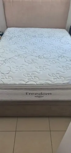 Colchão de casal ortobom Freedom