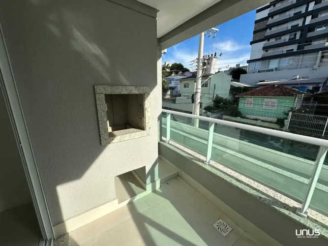 Apartamento de 2 dormitórios sendo 1 suíte no Estreito