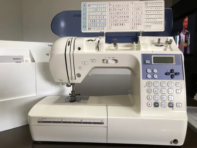 Máquina de Costura Brother NX-450Q Quilt Club - Completa na Caixa