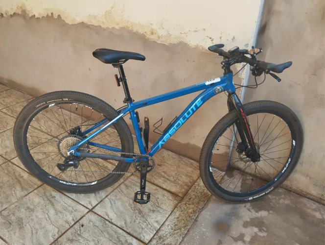 Bicicleta Absolute Nero 4 12V aro 29
