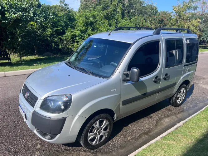 Fiat Doblo Essence 1.8 Flex 16V 5P 2021
