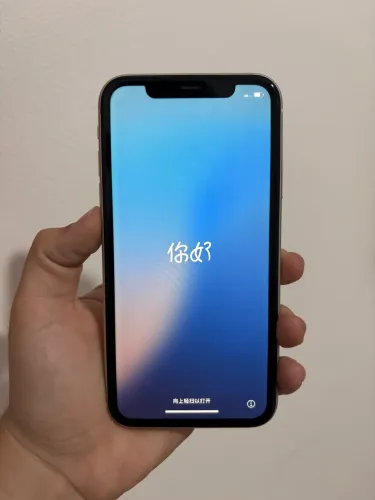 iPhone 11 64g branco