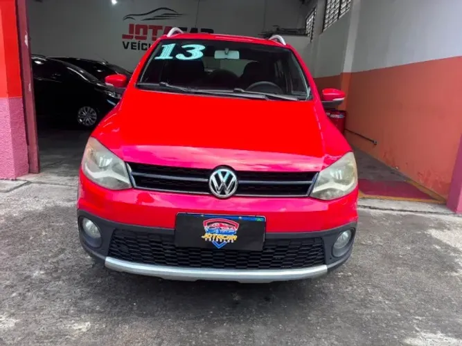 Volkswagen Crossfox 1.6 MI Total Flex 8V 5P 2013