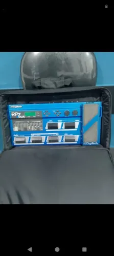Pedaleira Digitech RP7 valve