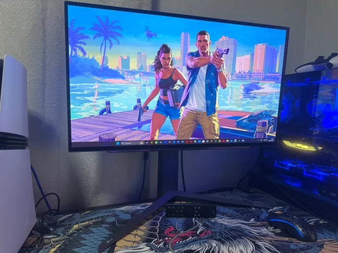 Monitor OLED LG UltraGear 27 polegadas QHD 240hz NA GARANTIA