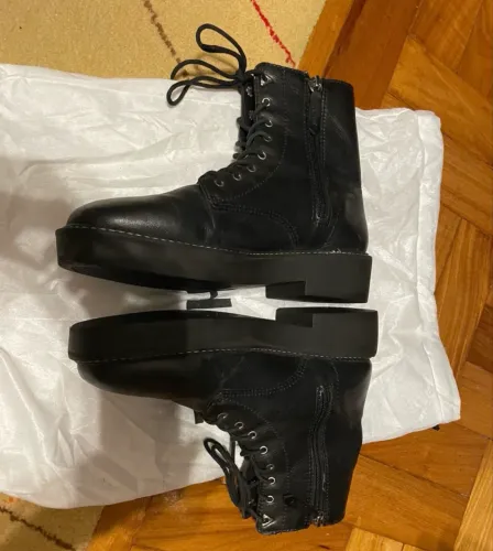 Bota coturno Schütz 