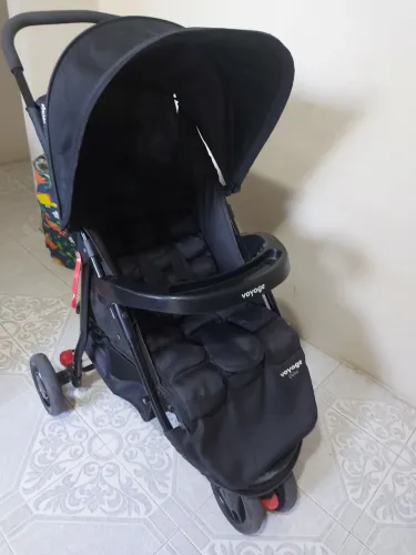 Carinho de bebê