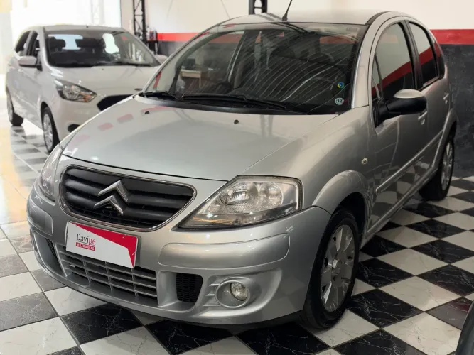 Citroen C3 Exclusive 1.4 Flex 8V 5P 2011