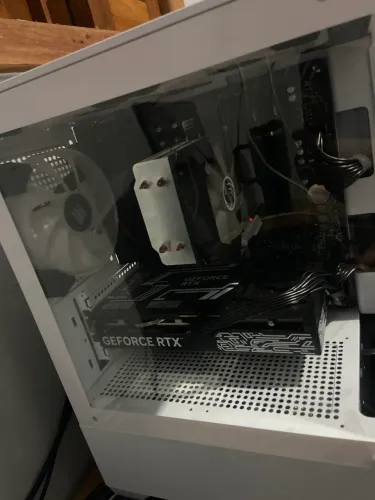 Pc gamer completo, processador Rayzen 7 5700x + rtx 5060 + b550 aorus elite + 16gb 3600mz