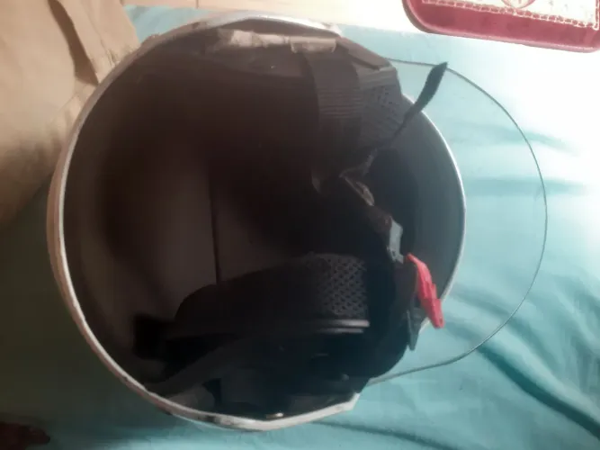 Capacete